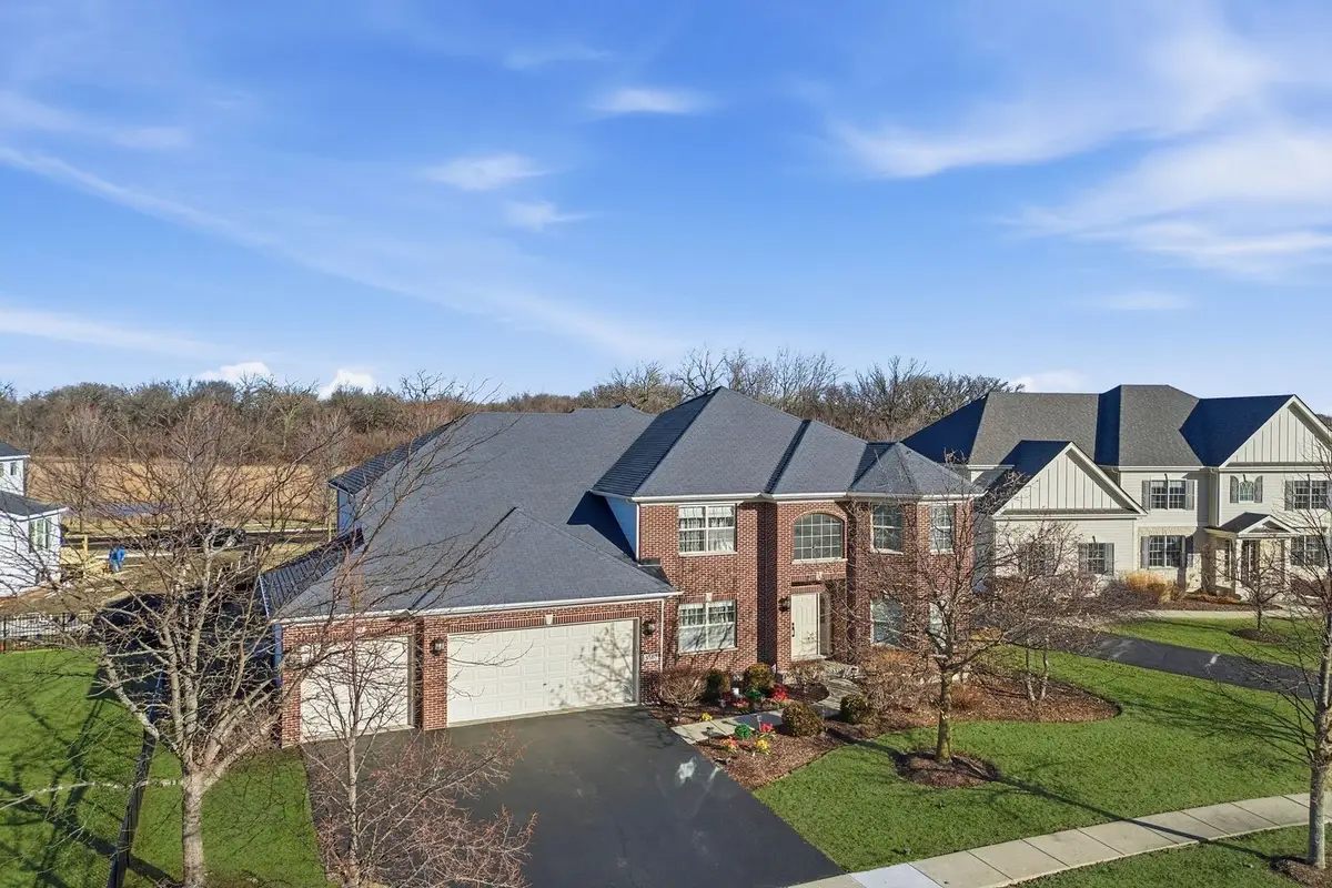 Address Withheld By Seller, Elgin, IL 60124 - Image #1