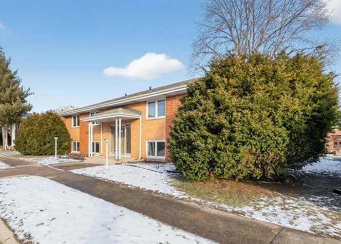 18235 Exchange Avenue, Lansing, IL 60438 - #3