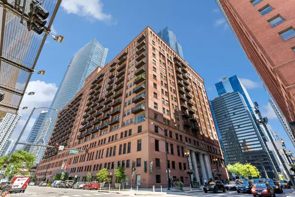 165 N Canal Street #706, Chicago, IL 60606