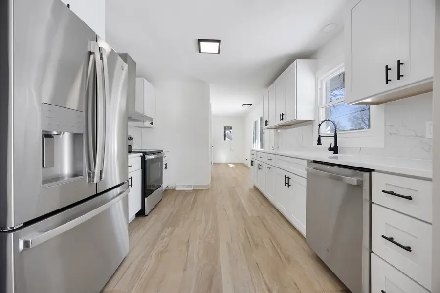 521 N Vale Avenue, Rockford, IL 61107 - Image #3