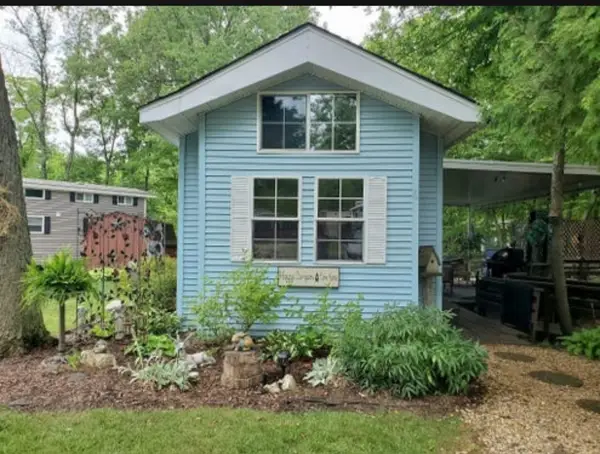 2795 E 28th Lot 319 Road, Seneca, IL 61360