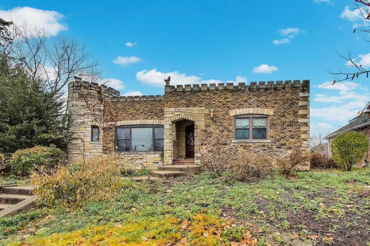 1115 N Ridgeland Avenue, Oak Park, IL 60302 - Image #1