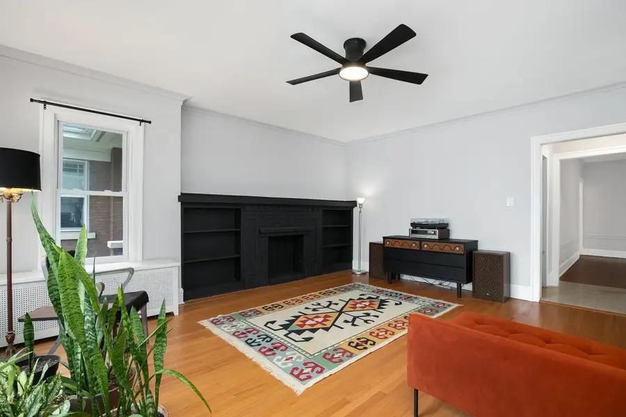 5425 N Bernard Street, Chicago, IL 60625 - #3