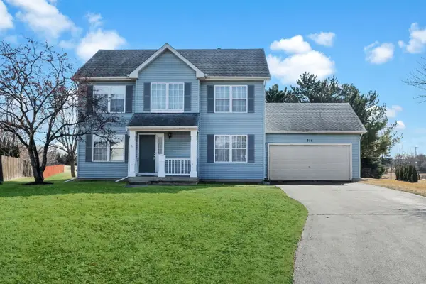 215 Alexandra Court, North Aurora, IL 60542