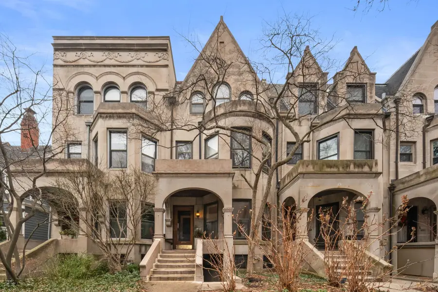 5801 S Blackstone Avenue, Chicago, IL 60637 - Image #2