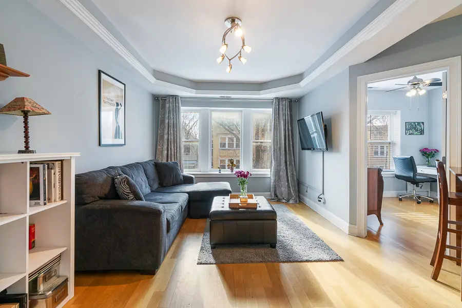 3654 W Belle Plaine Avenue #303, Chicago, IL 60618 - Image #3