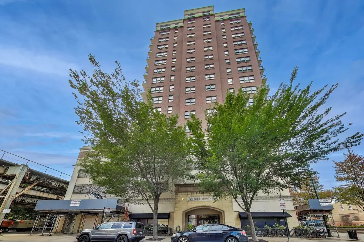 5 E 14th Place #501, Chicago, IL 60605 - Image #1