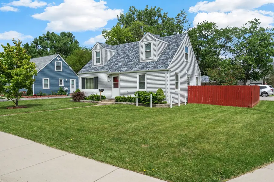 276 E Fullerton Avenue, Northlake, IL 60164 - #2