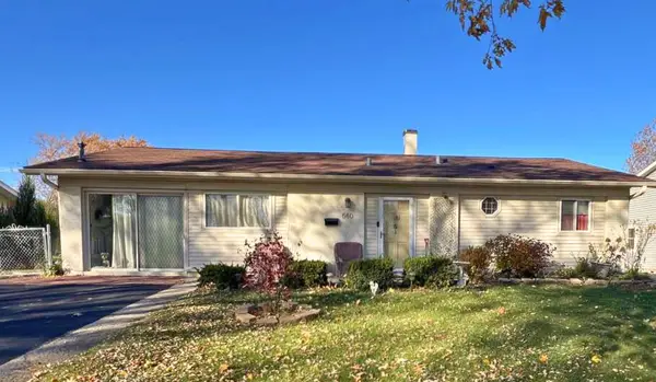 660 Flagstaff Lane, Hoffman Estates, IL 60169