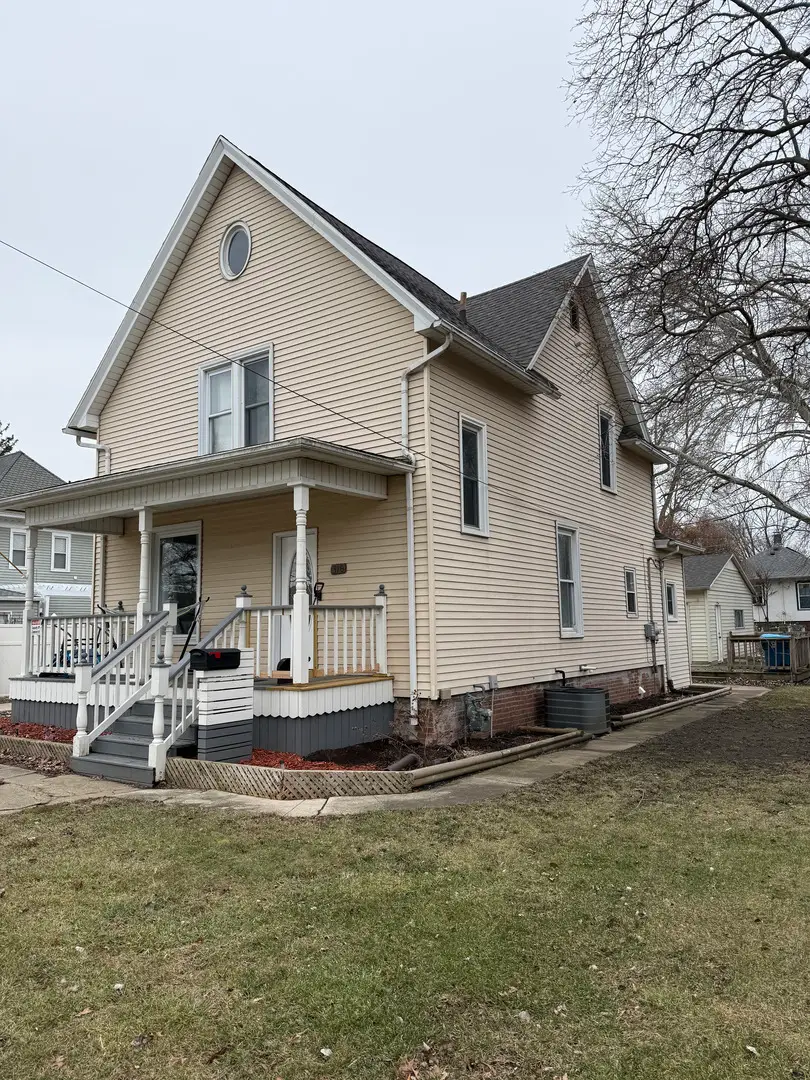 316 W Henry Street, Pontiac, IL 61764 - Image #2