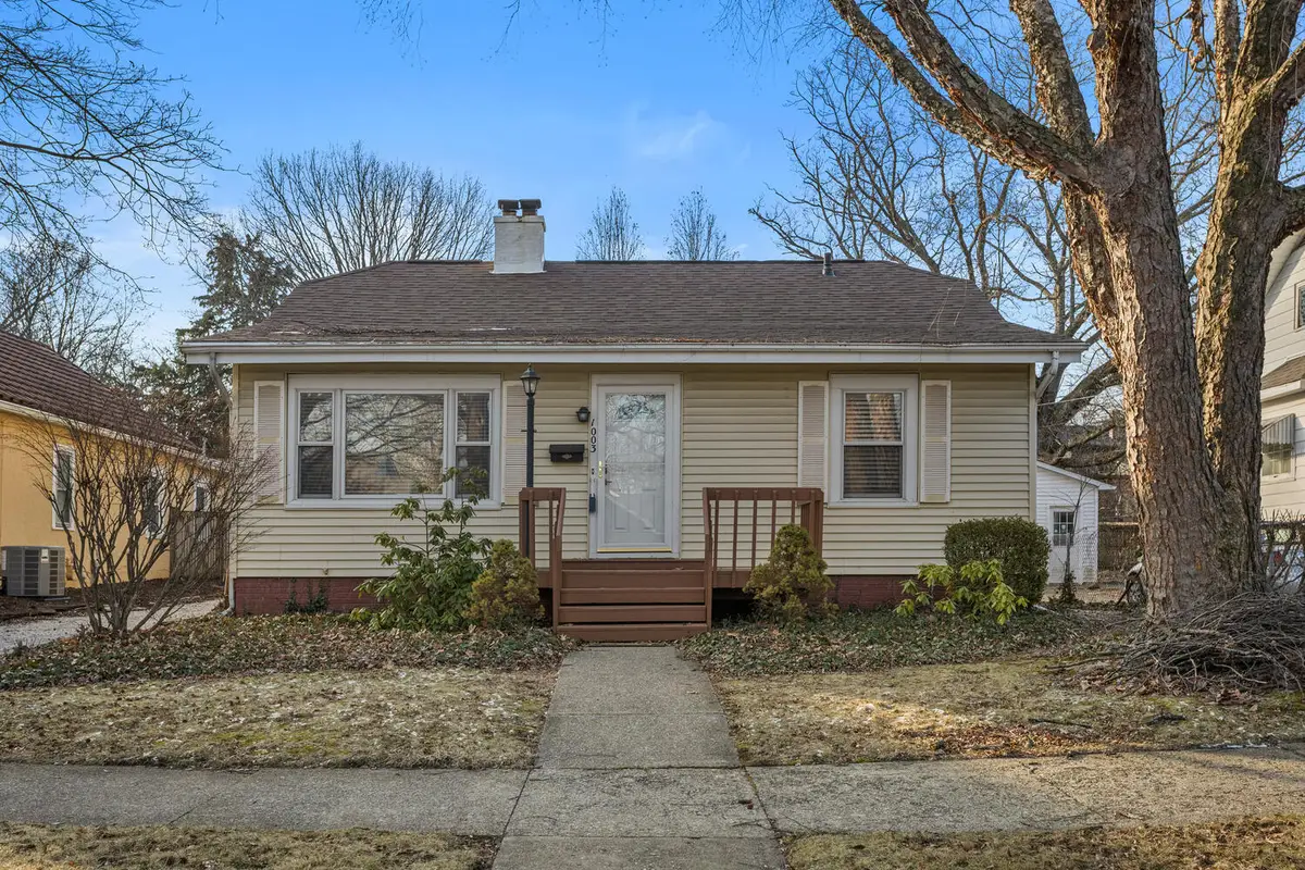 1003 W William Street, Champaign, IL 61821 - #1