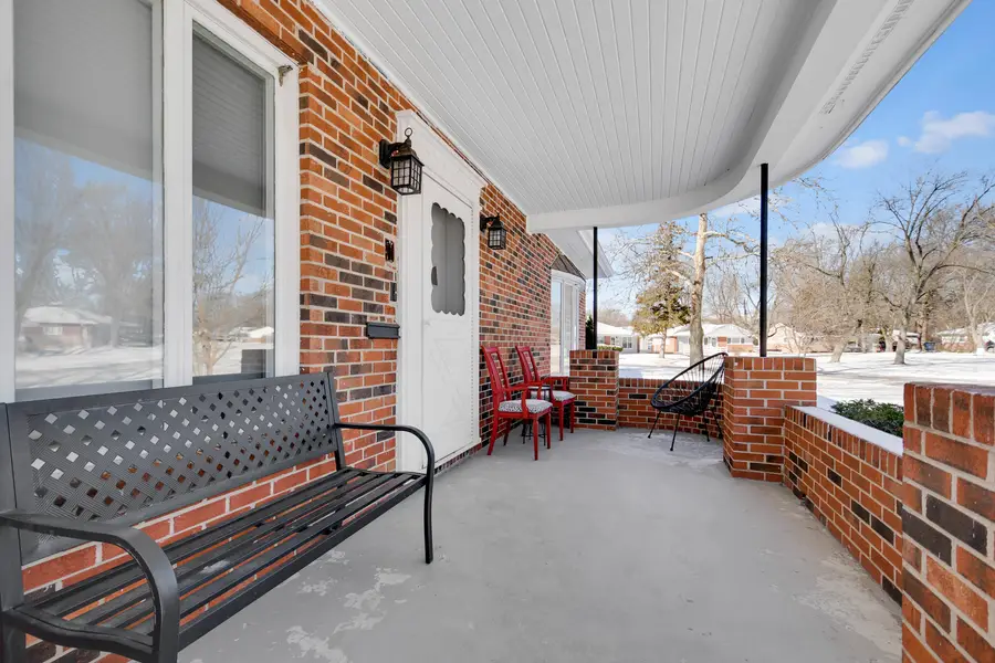 411 Suwanee Street, Park Forest, IL 60466 - Image #2
