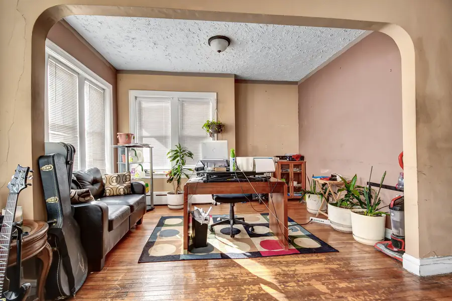 8212 S Bishop Street, Chicago, IL 60620 - Image #3