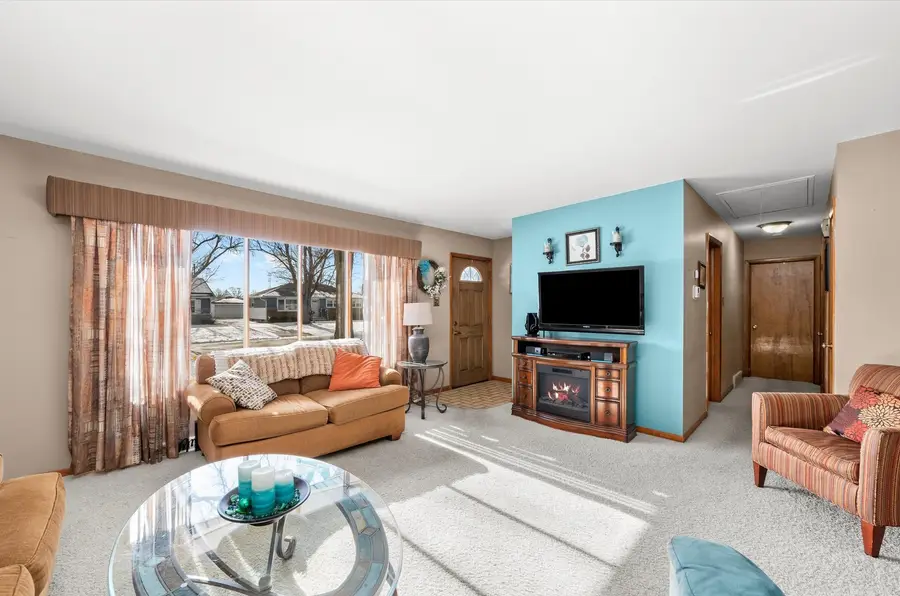 537 Craig Avenue, Crete, IL 60417 - #3