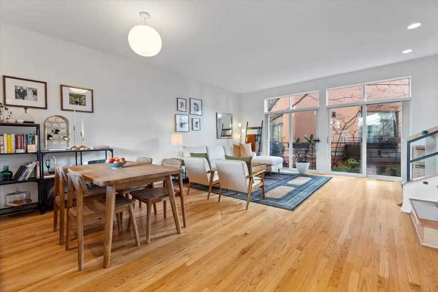 1530 N Elk Grove Avenue, Chicago, IL 60622 - Image #2