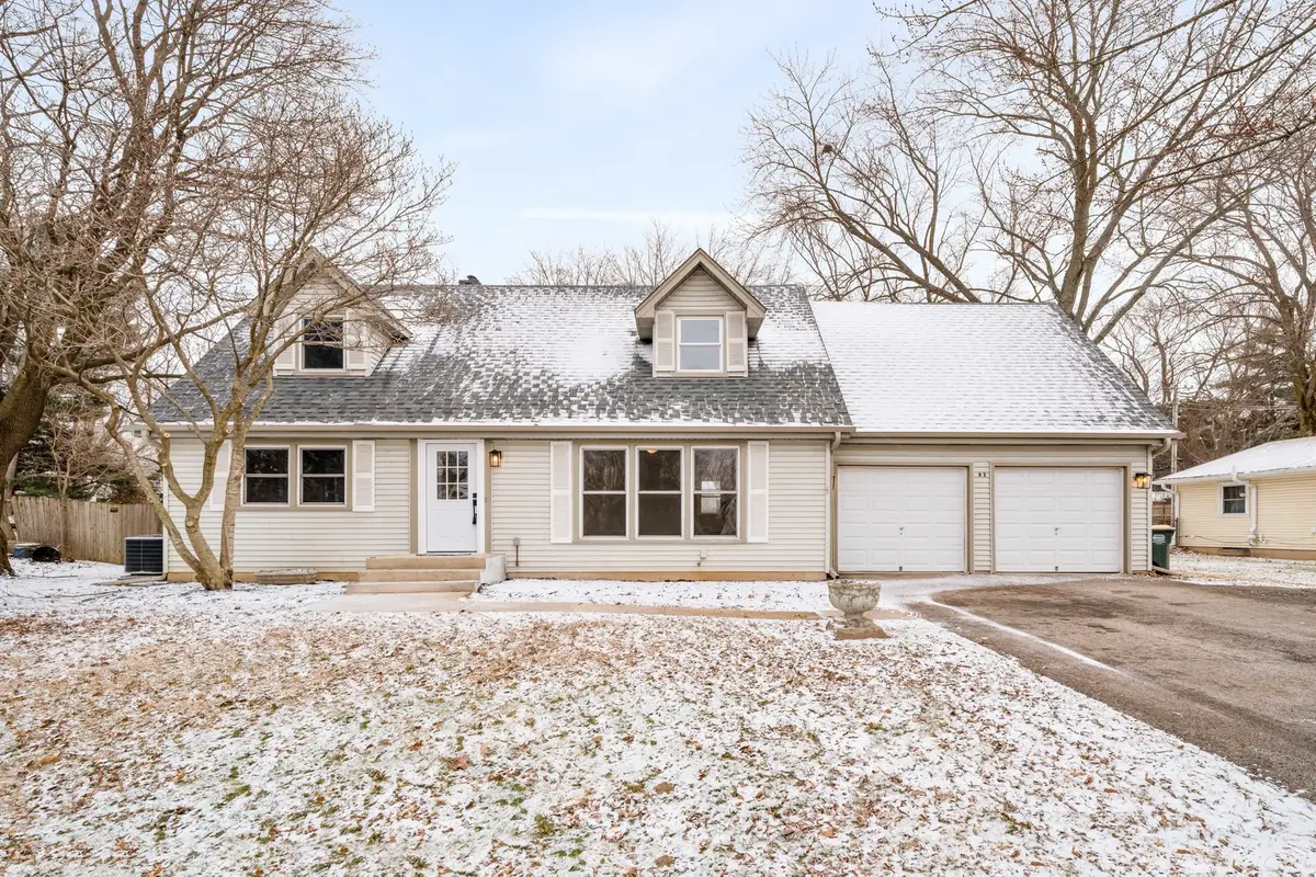 82 Ashlawn Avenue, Oswego, IL 60543 - Image #1