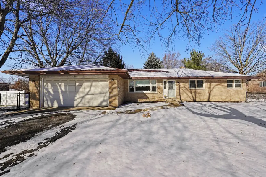 225 E Francis Road, New Lenox, IL 60451 - Image #2