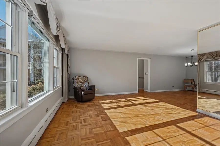 2258 Sherman Avenue #1, Evanston, IL 60201 - Image #3