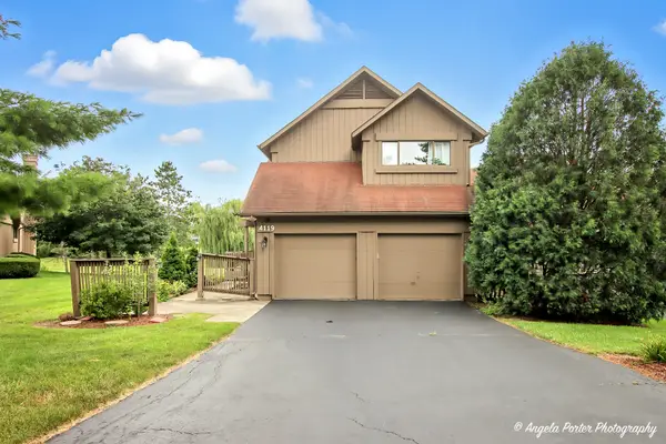 4119 White Ash Road, Crystal Lake, IL 60014