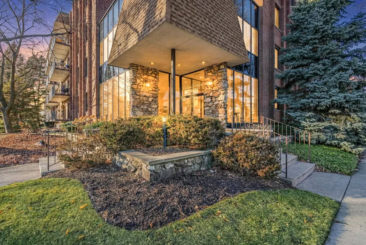 5200 Oakton Street #403, Skokie, IL 60077 - Image #1