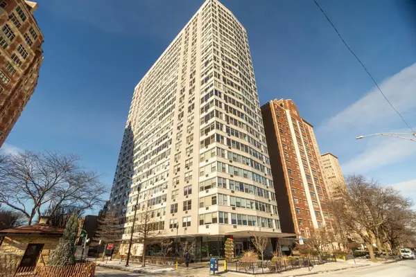 3900 N Lake Shore Drive #7G, Chicago, IL 60613