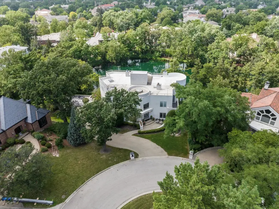 920 St Stephens Green, Oak Brook, IL 60523 - Image #2