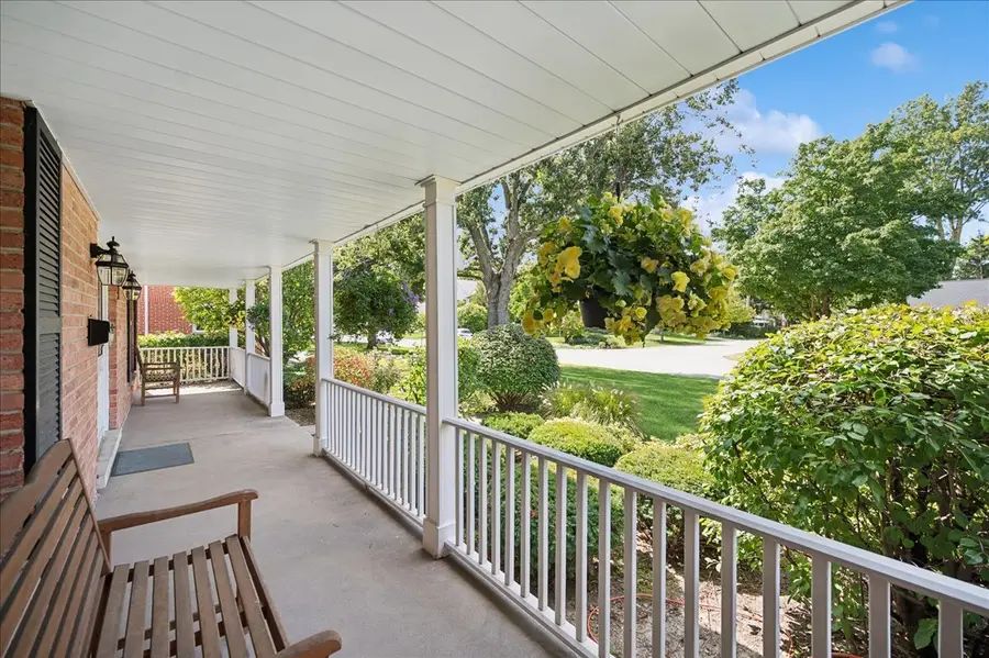 1245 Canterbury Lane, Glenview, IL 60025 - Image #2