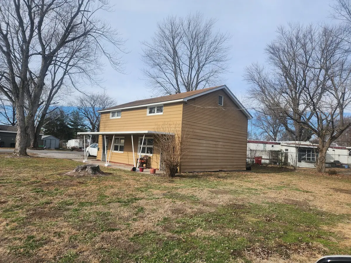 1024 N Hickory Street, Saint Johns, IL 62832 - #1