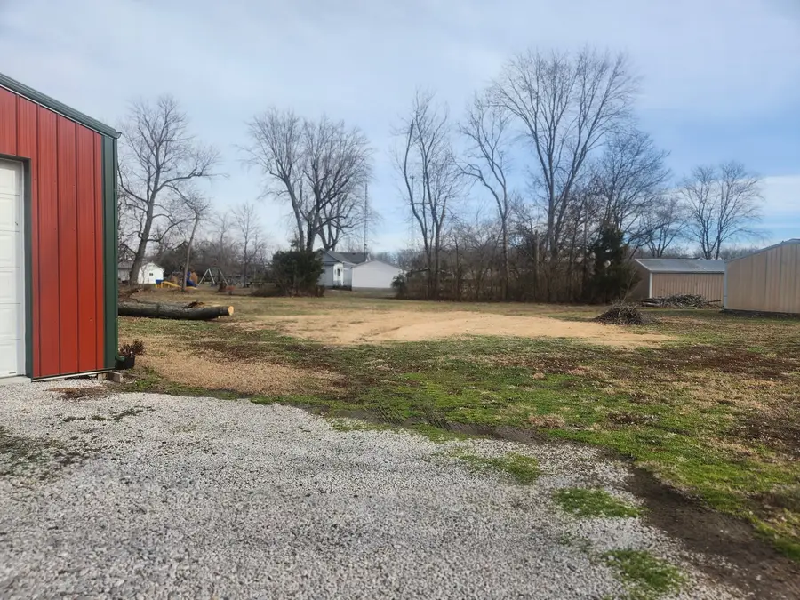 1024 N Hickory Street, Saint Johns, IL 62832 - #3