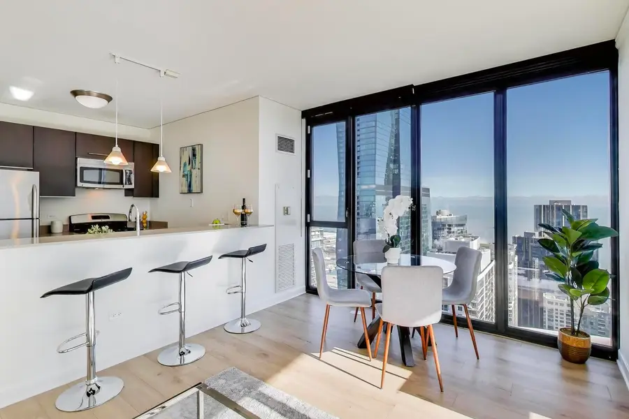 225 N Columbus Drive #5310, Chicago, IL 60601 - Image #3