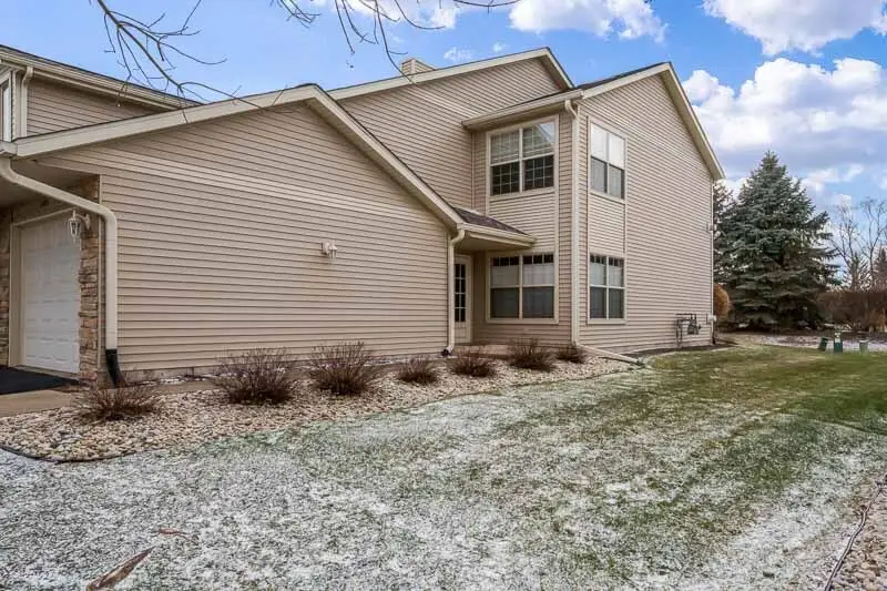 5683 Oak Village Drive #5683, Roscoe, IL 61073 - Image #1