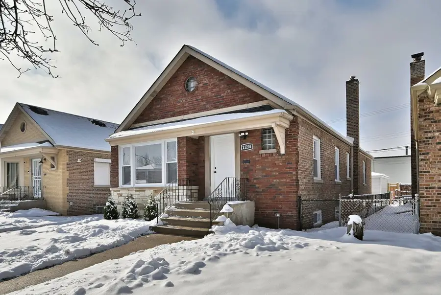 11204 S Emerald Avenue, Chicago, IL 60628 - Image #3
