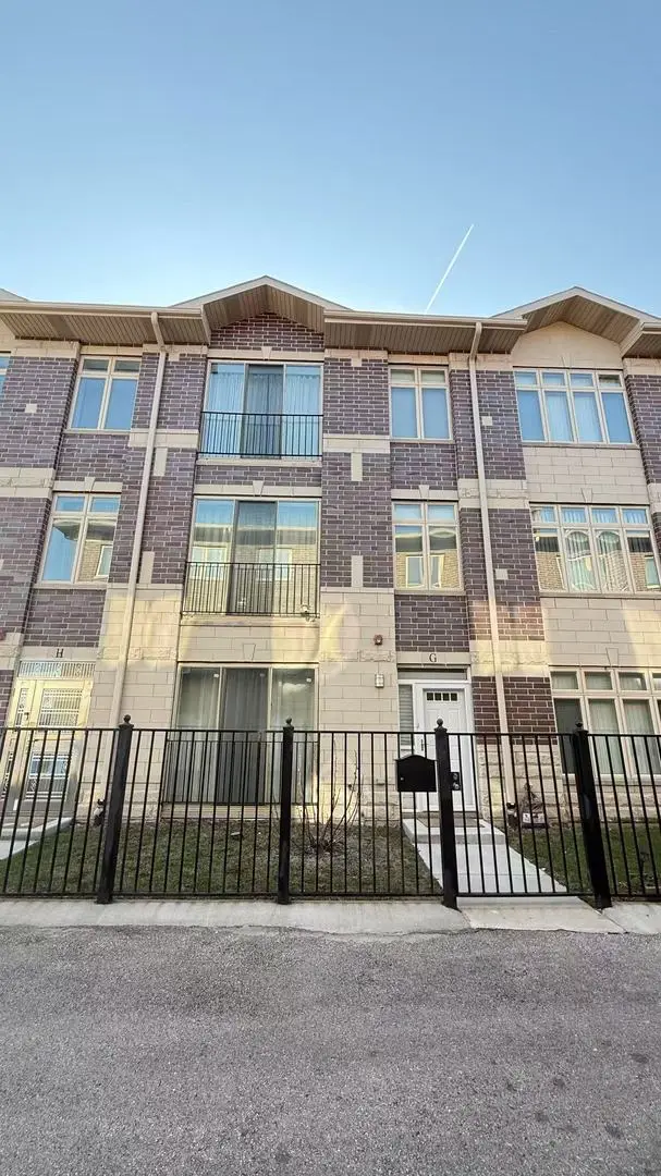 1538 W 34th Street #G, Chicago, IL 60608 - Image #1