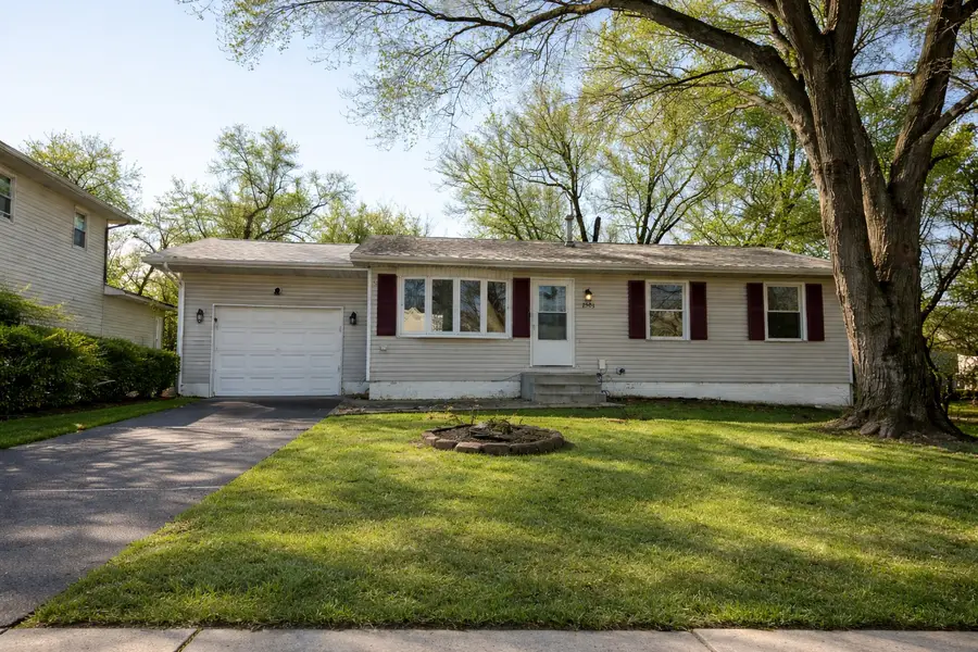 2501 W 57th Street, Davenport, IA 52806 - #2