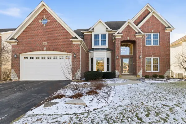 207 Long Beach Road, Oswego, IL 60543