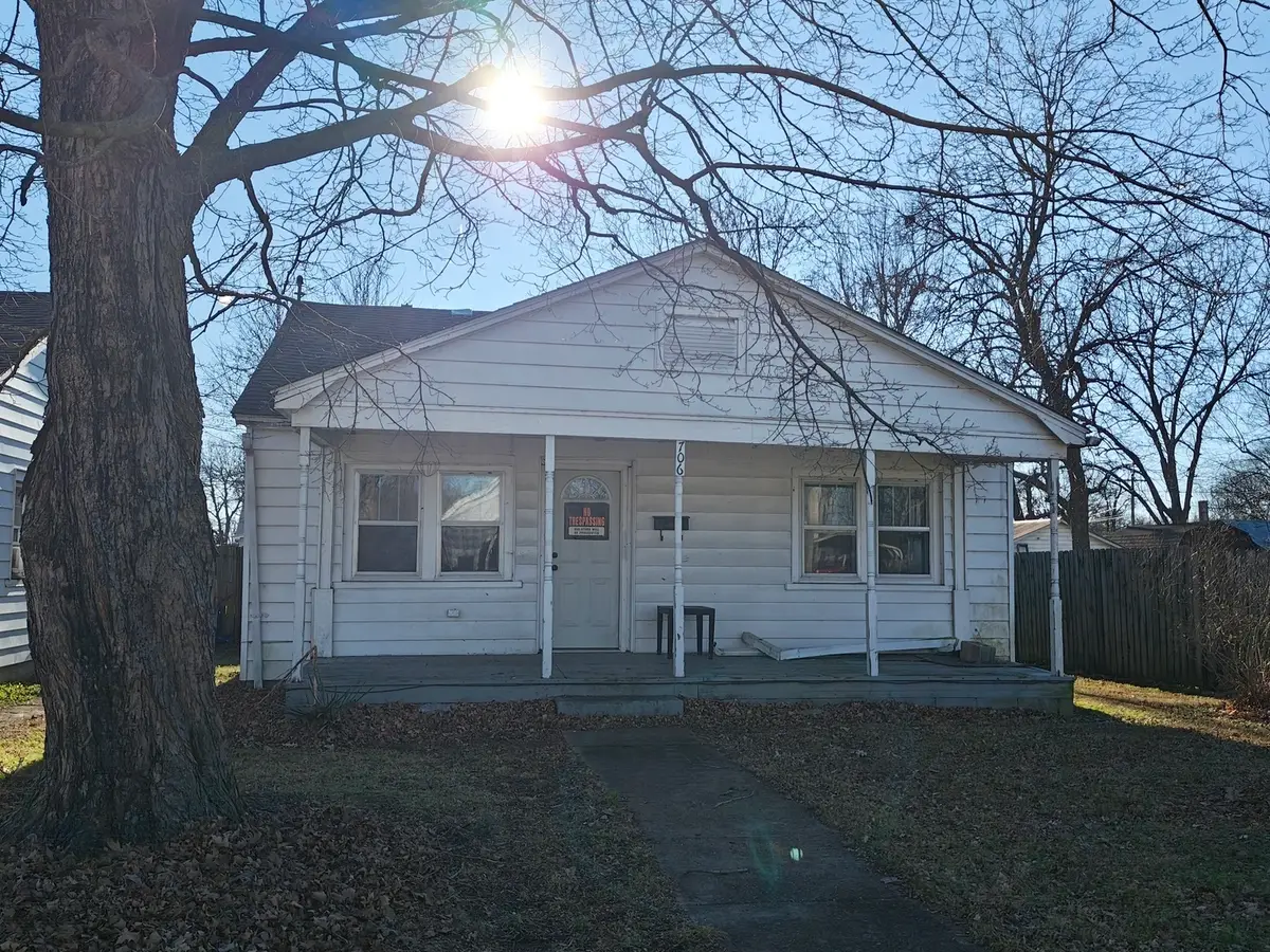 706 E 8th Street, Metropolis, IL 62960 - Image #1