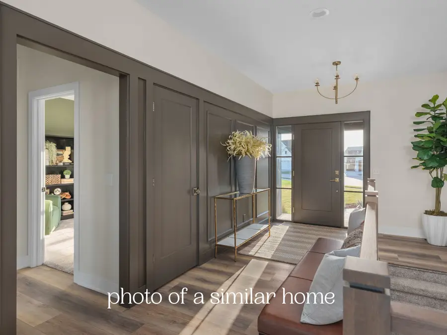 7105 Black Oak Drive, Bettendorf, IA 52722 - #2