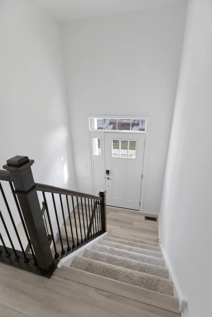 541 Wolverine Drive, Aurora, IL 60502 - Image #3