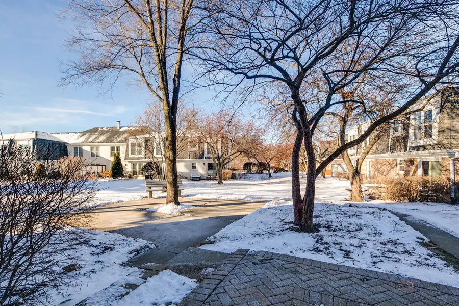737 Garfield Avenue #B, Libertyville, IL 60048 - Image #3
