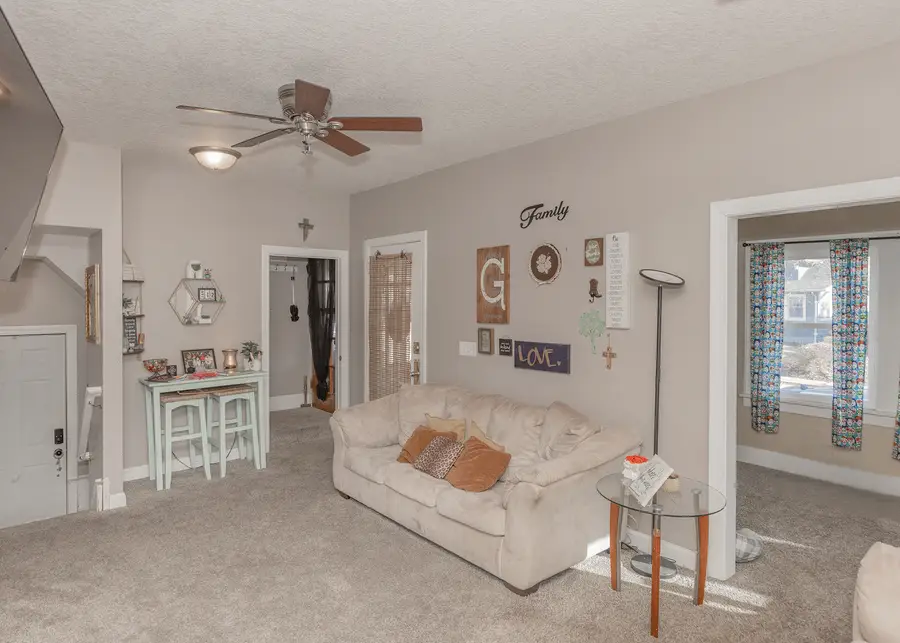 2330 38th Street, Rock Island, IL 61201 - Image #3