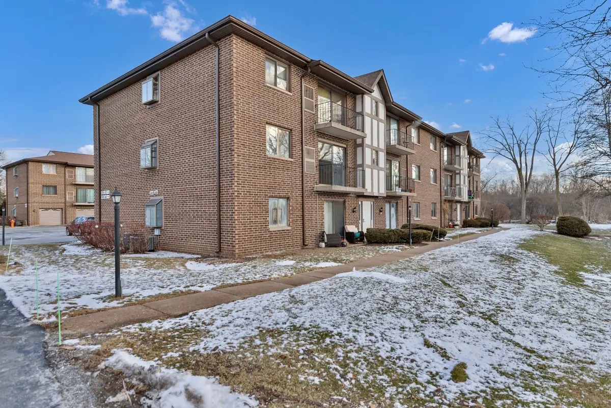 1754 S Washington Street #1754, Naperville, IL 60565 - Image #1