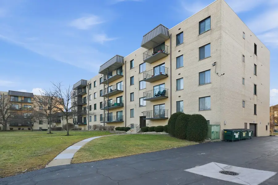 5840 W 104th Street #115, Oak Lawn, IL 60453 - Image #2