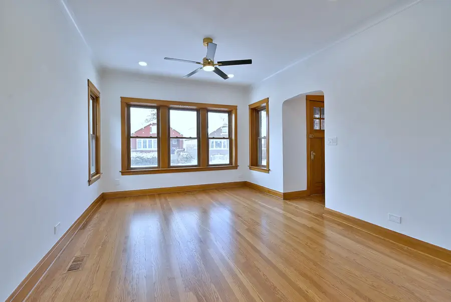 2429 Ridgeland Avenue, Berwyn, IL 60402 - Image #2