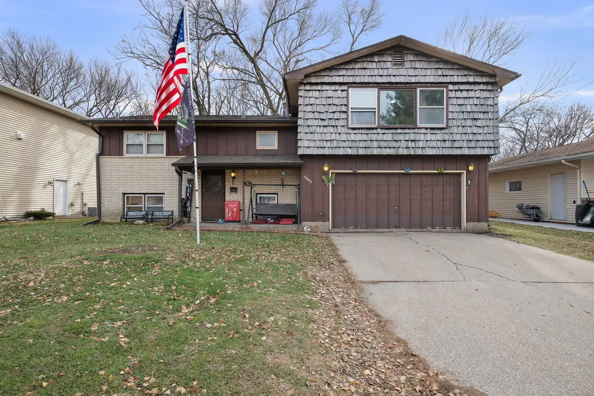 3604 32nd Avenue, Moline, IL 61265 - Image #1