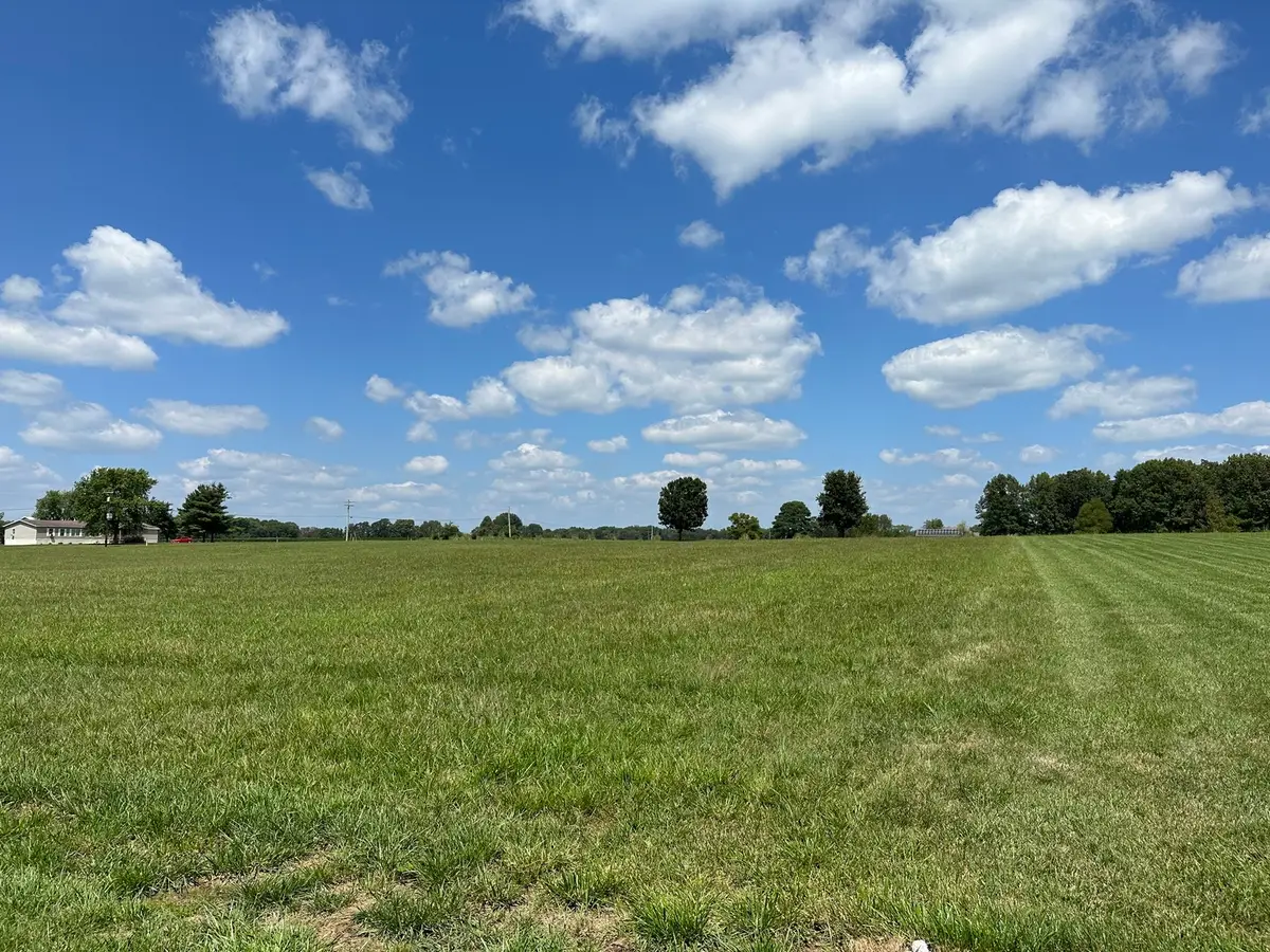 15316 E Holland Drive, Mount Vernon, IL 62864 - Image #1