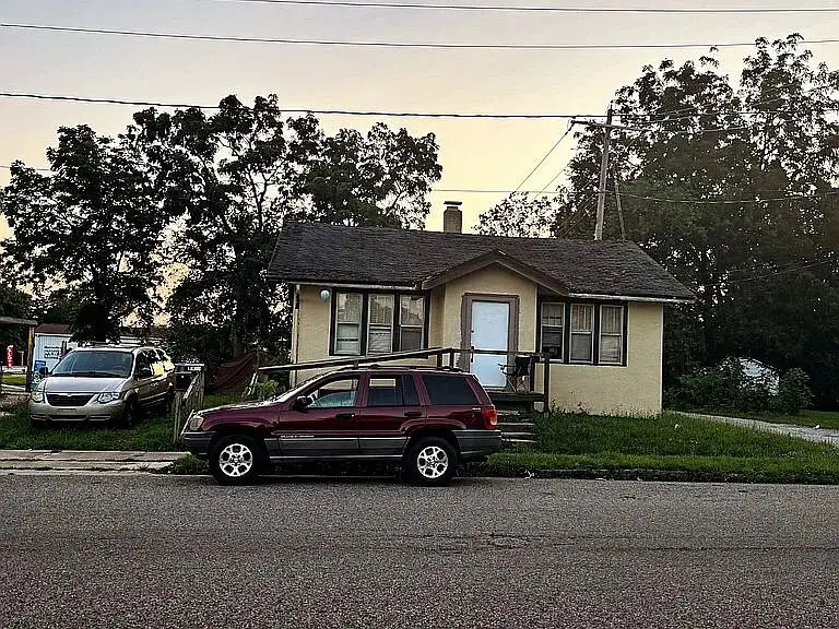 6 Illinois Street, Danville, IL 61832 - Image #1