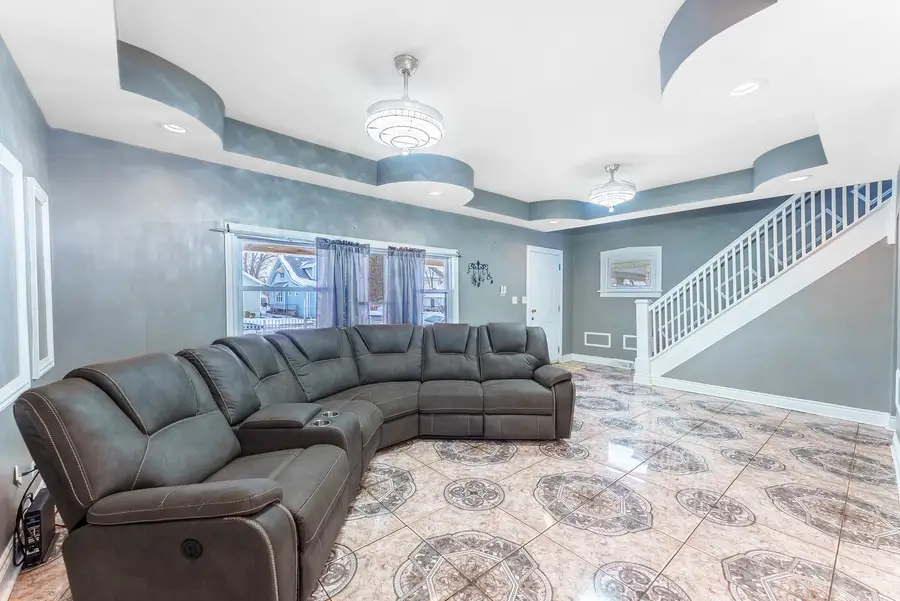 15117 Vine Avenue, Harvey, IL 60426 - Image #2