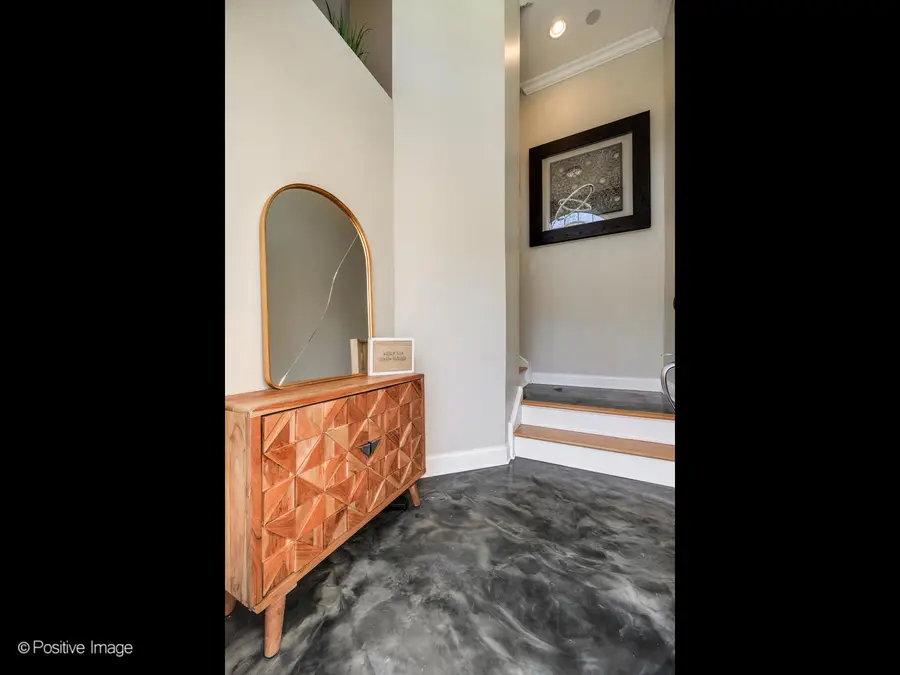 219 Willow Boulevard #1202B, Willow Springs, IL 60480 - #2