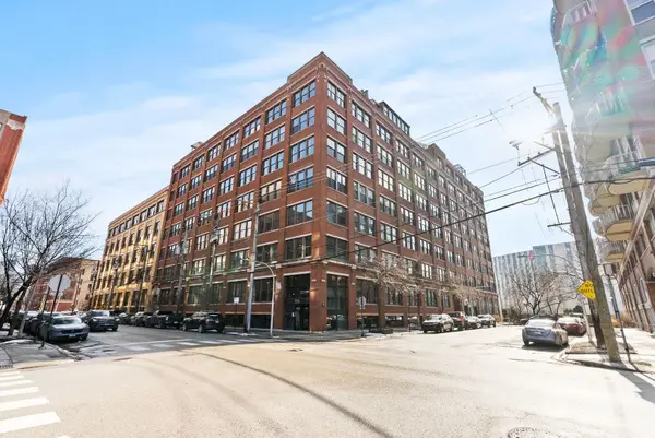 913 W Van Buren Street #4A, Chicago, IL 60607