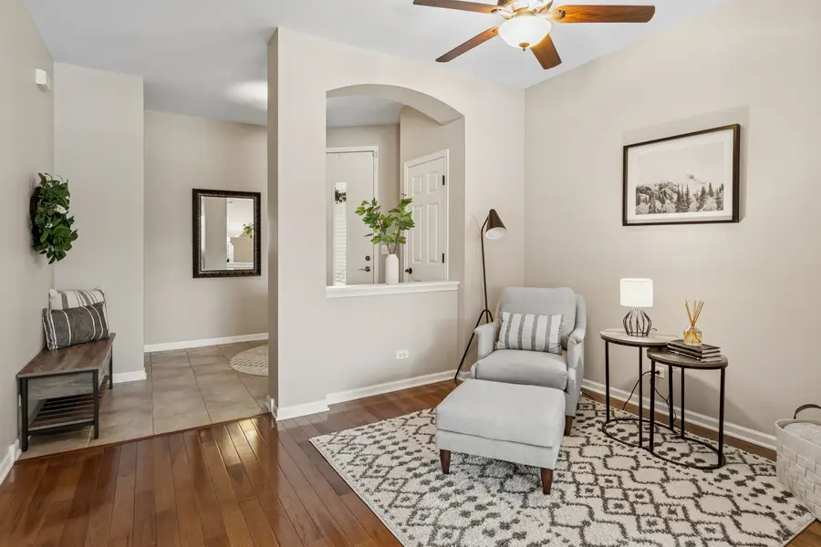 1223 Townes Circle, Aurora, IL 60502 - Image #3